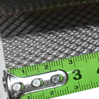 Imker-Streckmetall – verzinkt, Masche 4 mm, Rolle 0,5 × 10 m